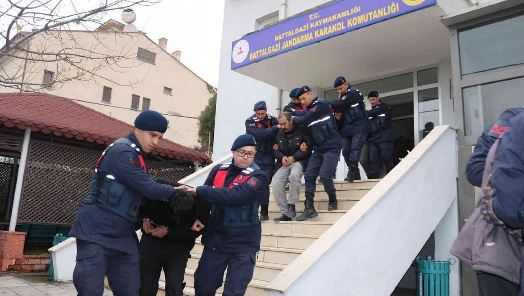 Malatya'daki PKK operasyonunda 2 tutuklama