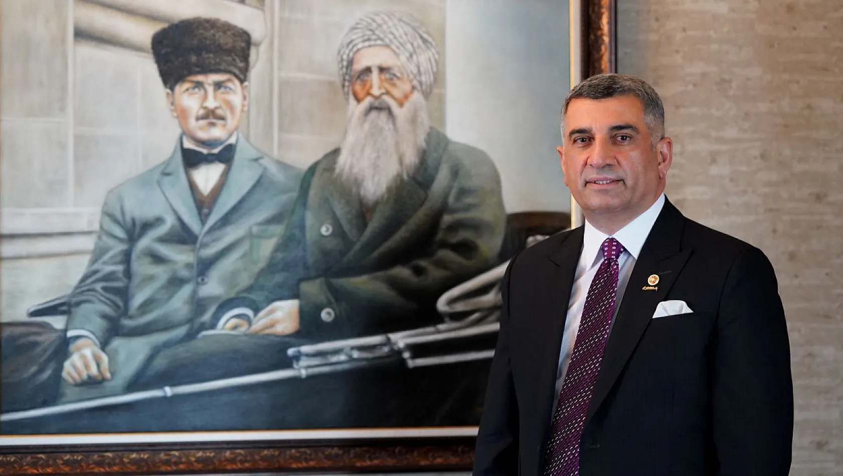Siyaset Boşluk Kabul Etmez…