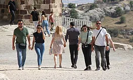 Elazığ'ın turizme açılan kapısı Harput'a ziyaretçi akını