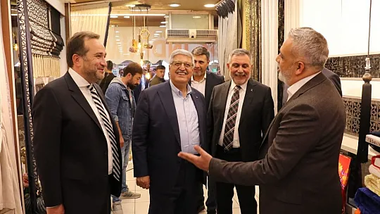 Milletvekili Ağar, Ak Parti Genel Başkan Yardimcisi Demiröz İle Esnafi Ziyaret Etti