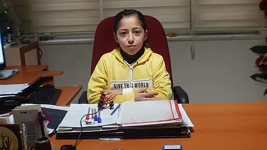 Fırat Üniversitesi Hastanesi'nde 23 Nisan Coşkusu