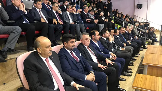 Elazığ'da AK Parti'nin Temayül Yoklaması Yapıldı