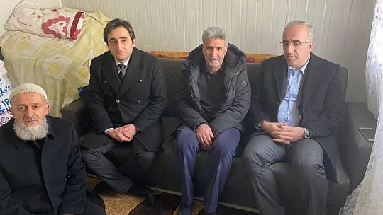 Saadet Partisi'nden Konteyner Kente Ziyaret