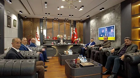 Baskil'in Kanaat Önderlerinden 'Kayısı Pazarı Elazığ'da Kurulsun' Talebi