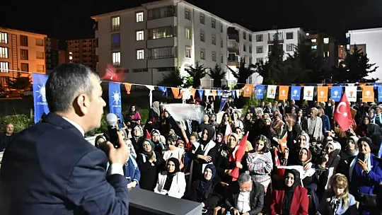 Ak Parti Seçim Çalışmalarını Sürdürüyor