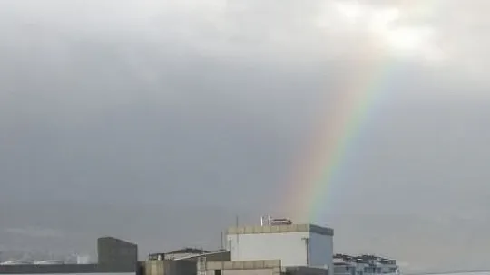 Elazığ'da yağmur sonrası çıkan gökkuşağı mest etti