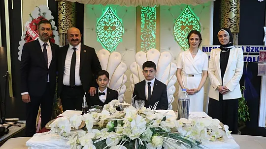 Demir Ailesinin Mutlu Günü