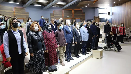 Fırat Üniversitesinde 3 Aralık Dünya Engelliler Günü Programı Düzenlendi