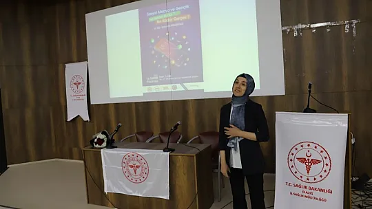 Fırat Üniversitesinde 'Gençlik ve Sosyal Medya' Ne Kadar Gerçek, Ne Kadar Sanal' Adlı Söyleşi Programı Düzenlendi