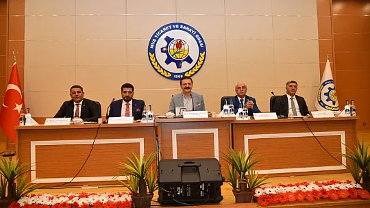 Dumandağ: 'Elazığ Ticaret Borsası Olarak 4 İlde Hizmet Veriyoruz'