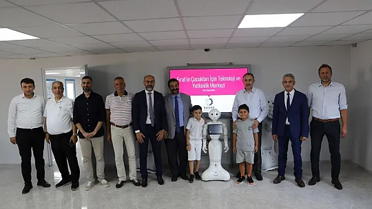 Fırat'ın Çocukları için Teknoloji Yetkinlik Merkezi'nin Açılışı Yapıldı