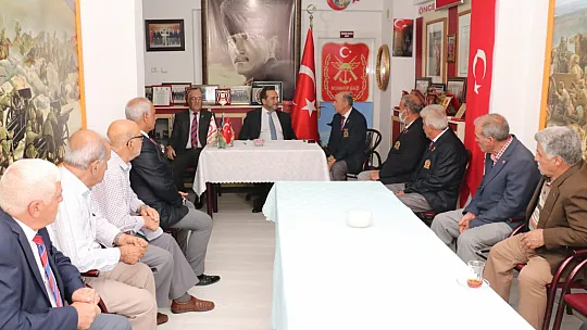 Ağar: 'Verdiğimiz Sözleri Teker Teker Yerine Getiriyoruz'