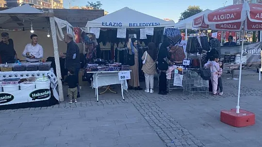 Salçalı Köfte Festivalinde Hayme Ana Standına Yoğun İlgi Gösterildi
