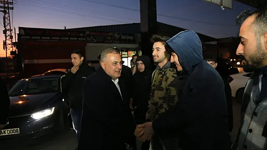Milletvekili Metin Bulut, Sanayi Sitesinde Gençlerle Bir Araya Geldi