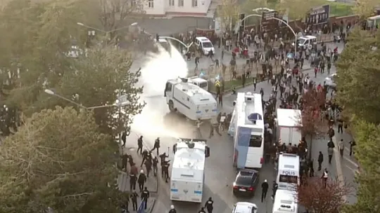 Erzurum'da İmamoğlu mitinginde olay