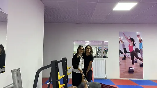 Elazığ Belediyesi Hilalkent Bayan Spor Kompleksi Yoğun İlgi Görüyor