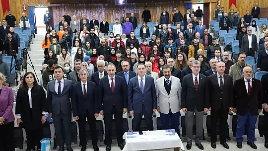 FÜ'de 'Ombudsmanlık ve Türkiye'nin 2023 Hedefleri' Konulu Konferans Düzenlendi