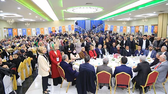 Ak Parti 'Büyük Aile' Buluşması