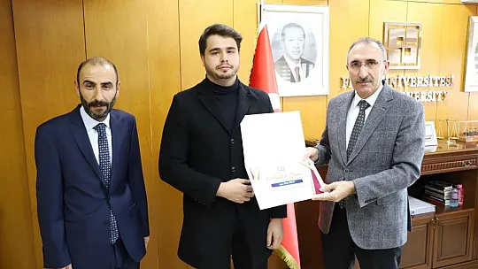 Sosyal Sorumluluk Projelerine Katılan Öğrencilere Teşekkür Belgesi Verildi