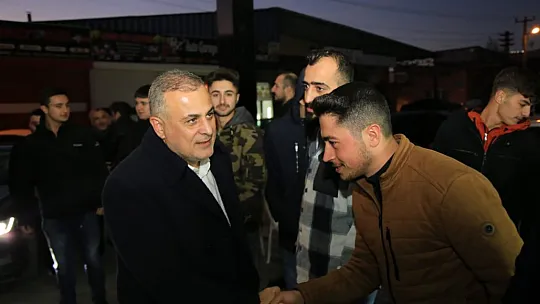 Milletvekili Metin Bulut, Sanayi Sitesinde Gençlerle Bir Araya Geldi