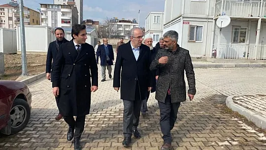Saadet Partisi'nden Konteyner Kente Ziyaret