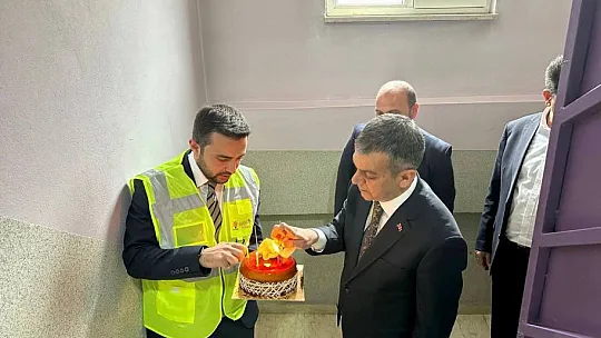 Prof. Dr. Keleş: Türkiye'nin Hızlı İlerleyişi Bazı Kesimleri Rahatsız Ediyor