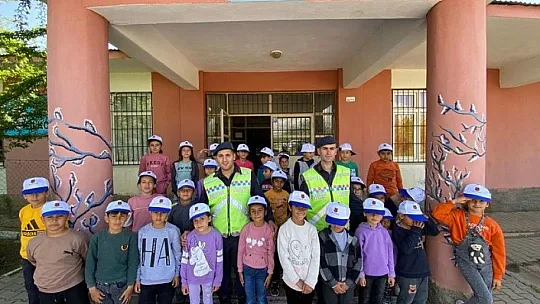 Bingöl'de Öğrencilere Trafik Eğitimi Verildi