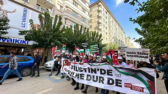 AK Parti'den Savaşa Dur Yürüyüşü