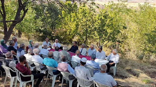 Şükrü Kacar'a Vefa