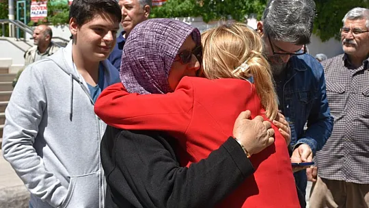 Bağımsız Aday Açık, Oyunu Kullandı