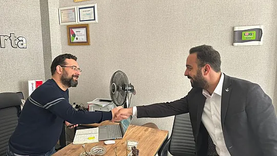 Yeniden Refah Partisi Seçim Çalışmalarını Sürdürüyor