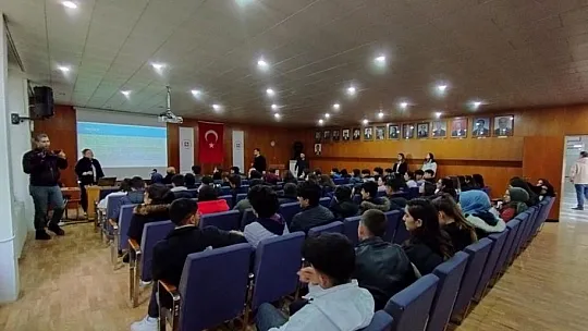 Fırat Üniversitesi Lise Öğrencilerine Tanıtılıyor