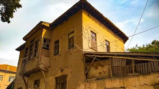 Elazığ'ın Tarihi Mahallesi Eski Kimliğine Kavuşuyor