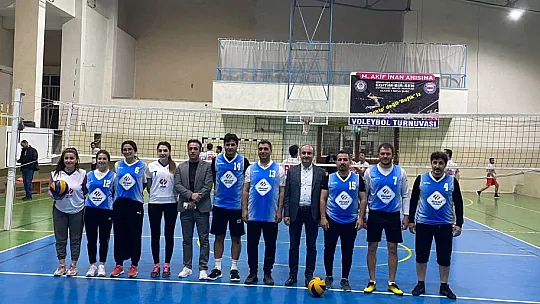 Mehmet Akif İnan Voleybol Turnuvası Başladı