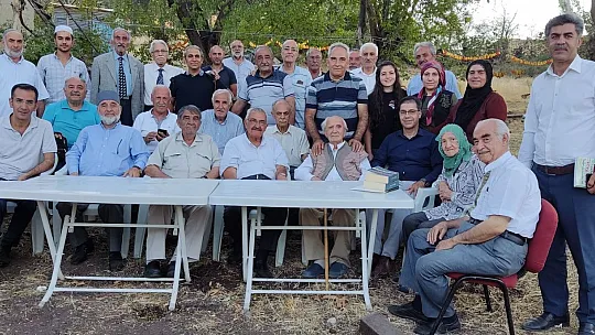 Şükrü Kacar'a Vefa