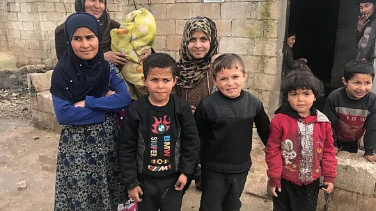 Elazığ İHH Yetim Birimi İdlib'te