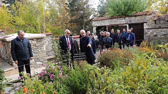 Rektör Prof. Dr. Fahrettin Göktaş, Araştırma Üniversiteleri Toplantısı'nı Değerlendirdi