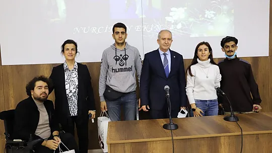 Fırat Üniversitesinde 3 Aralık Dünya Engelliler Günü Programı Düzenlendi