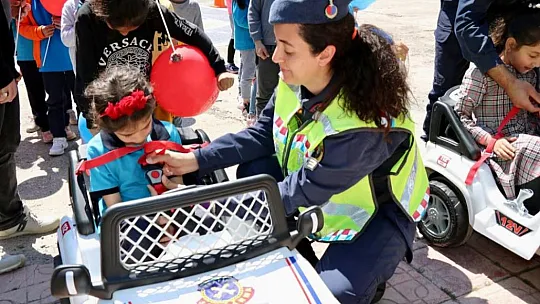 Elazığ'da Öğrencilere Trafik Güvenliği Eğitimi Verildi