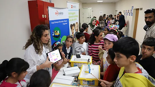 Baskil MYO'da Depremzede Çocuklara Bilim Şenliği Düzenlendi