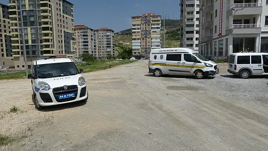 Oğlunun İntikamını Almak İsteyen Öfkeli Baba Ortalığı Savaş Alanına Çevirdi
