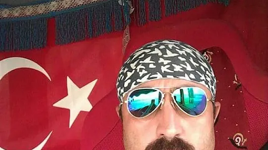 Devrilen Tırın Sürücüsü Çıkan Yangında Hayatını Kaybetti