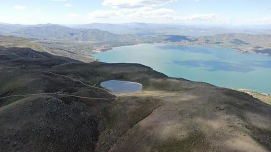 Yağışlar arttı, Hazababa Dağı'ndaki Göl, Yeniden Doldu
