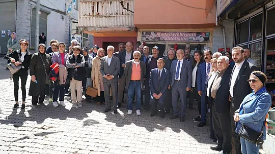 Vatandaştan Sönmez'e :' Demokrasiyi, Huzuru, Adaleti Özledik Biz Arkanızdayız'