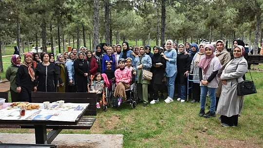 Açık: 'Beni Öyle Bir Oyla Gönderin Ki, Elazığ'ın İsteklerine Kimse Sessiz Kalamasın'