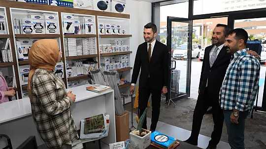 Başkan Şerifoğulları, Doğukent'te
