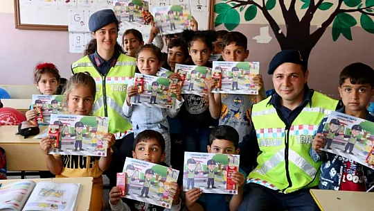 Elazığ'da Öğrencilere Trafik Güvenliği Eğitimi Verildi
