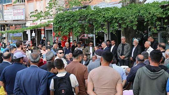Erol: CHP'yi Hiç Kimse Terör Örgütüyle Örtüştüremez