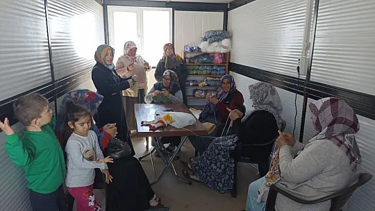 Elazığ AFAD, Deprem Bölgesinde Harikalar Yaratıyor
