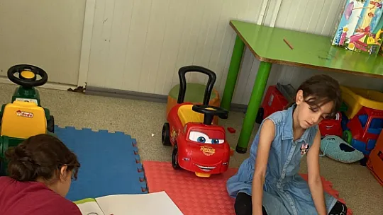 Elazığ'da Depremzede Çocukları Mutlu Eden Etkinlik
